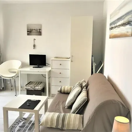 Appartement Studio, Vue Sur Port De Plaisance *